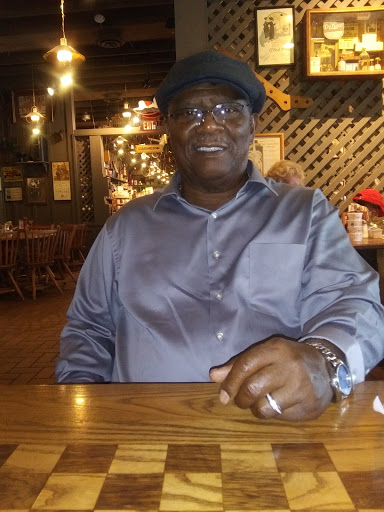 American Restaurant «Cracker Barrel Old Country Store», reviews and photos, 1534 Bear Creek Pike, Columbia, TN 38401, USA