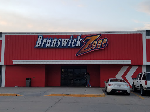 Bowling Alley «Brunswick Zone Wheat Ridge Lanes», reviews and photos, 9751 W 49th Ave, Wheat Ridge, CO 80033, USA