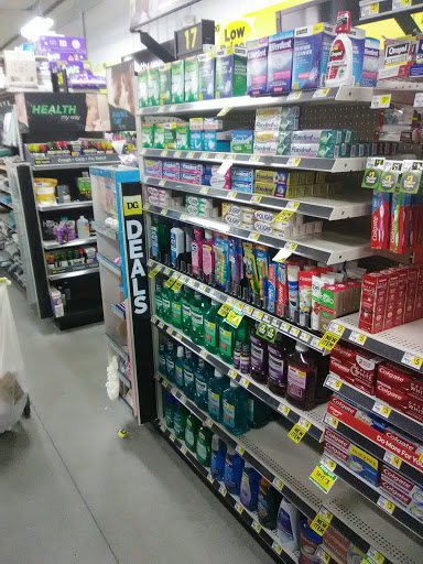 Discount Store «Dollar General», reviews and photos, 3941 N Scenic Hwy, Lake Wales, FL 33898, USA