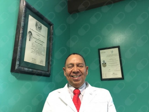 Dr. Jose Luis Hernandez Batista, Otorrinolaringólogo