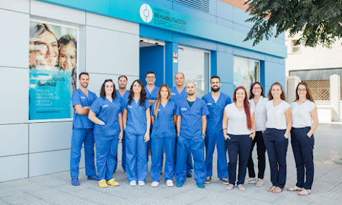 Clínica Xalus Av. Imperio Argentina, 23, Carretera de Cádiz, 29004 Málaga, España