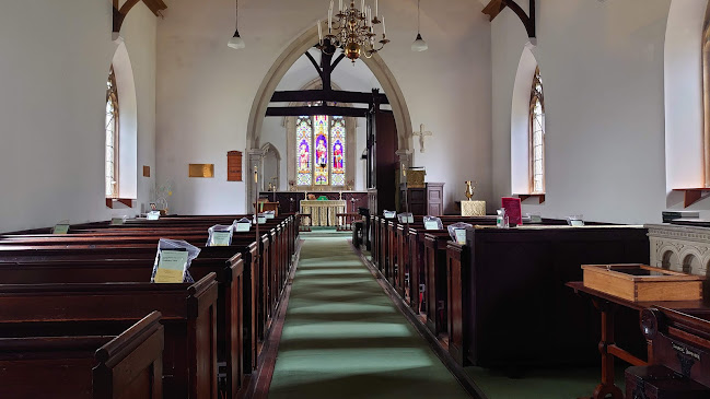 The Parish Church of Saint James the Apostle Pulloxhill - Bedford