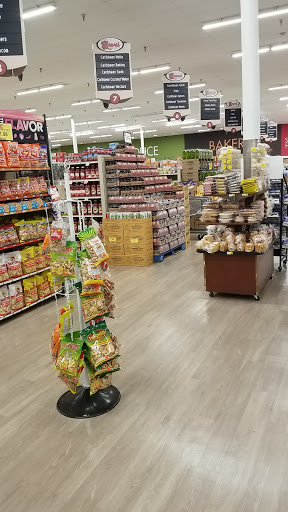 Supermarket «Rowes Supermarkets», reviews and photos, 5435 Blanding Blvd, Jacksonville, FL 32244, USA