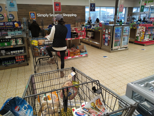 Supermarket «ALDI», reviews and photos, 1600 W 117th St, Lakewood, OH 44107, USA