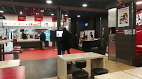 Atmosphère du Restaurant KFC Goussainville - n°7
