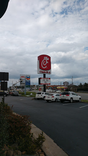 Fast Food Restaurant «Chick-fil-A», reviews and photos, 1781 Eatonton Rd, Madison, GA 30650, USA