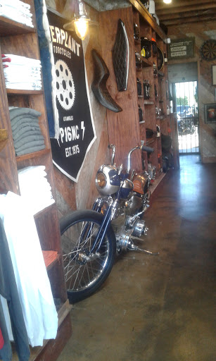 Motorcycle Shop «Powerplant Custom Choppers», reviews and photos, 7416 Melrose Ave, Los Angeles, CA 90046, USA