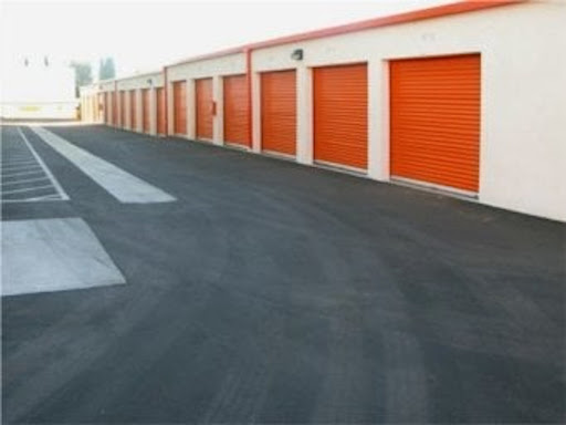 Self-Storage Facility «Public Storage», reviews and photos, 1040 N Main St, Orange, CA 92867, USA