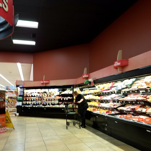 Supermarket «Giant Eagle Supermarket», reviews and photos, 5744 Transportation Blvd, Garfield Heights, OH 44125, USA