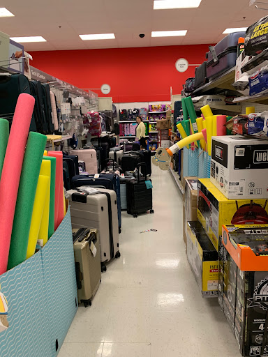 Department Store «Target», reviews and photos, 250 Fortune Blvd, Milford, MA 01757, USA