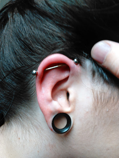 Tattoo Shop «Lucky Strike Tattoo and Body Piercing», reviews and photos, 115 E Broad St Ste 100, Quakertown, PA 18951, USA