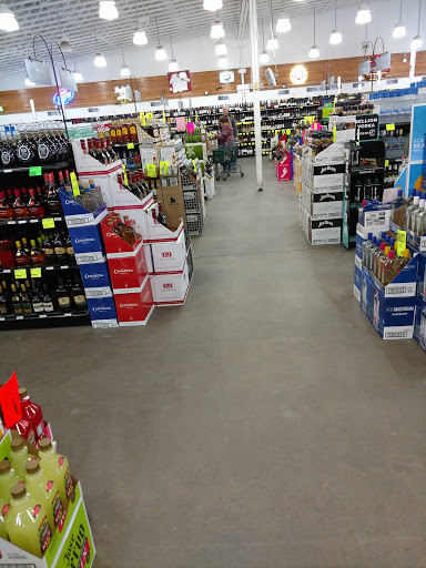 Liquor Store «Chambers Wine and Liquor», reviews and photos, 15260 E Iliff Ave, Aurora, CO 80014, USA