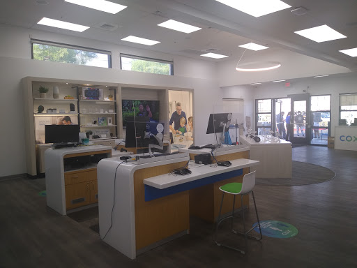 Cable Company «Cox Solutions Store», reviews and photos, 750 N Rancho Dr, Las Vegas, NV 89106, USA