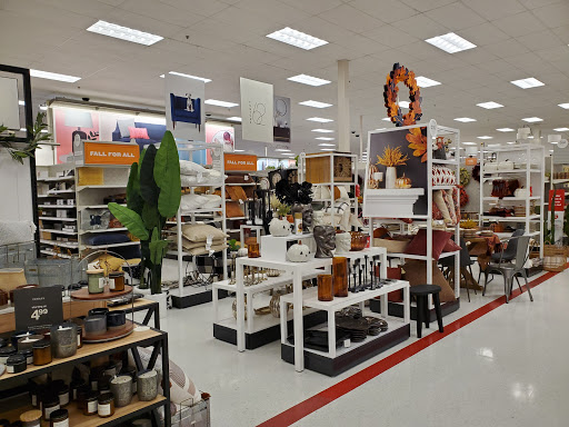 Department Store «Target», reviews and photos, 4920 Transit Rd, Depew, NY 14043, USA