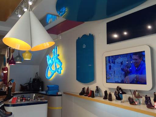 Shoe Store «John Fluevog Shoes», reviews and photos, 1265 Wisconsin Ave NW, Washington, DC 20007, USA