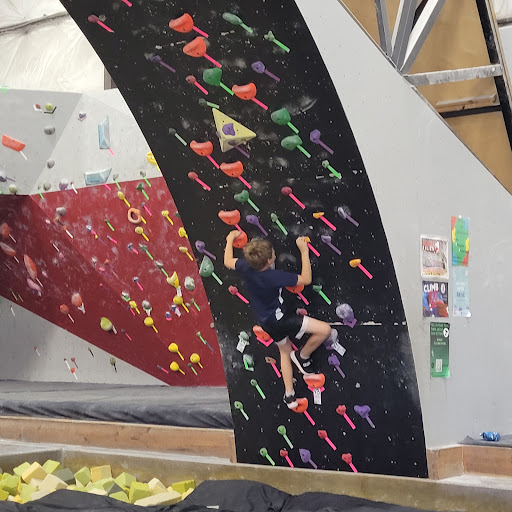 Rock Climbing Gym «Hoosier Heights Indianapolis», reviews and photos, 9850 Mayflower Park Dr, Carmel, IN 46032, USA