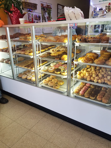 Donut Shop «Bakers Donuts», reviews and photos, 5027 Fruitridge Rd, Sacramento, CA 95820, USA