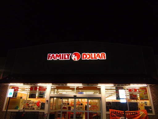 Dollar Store «FAMILY DOLLAR», reviews and photos, 165 Main St, Willimantic, CT 06226, USA