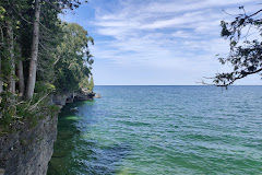 Cave Point County Park