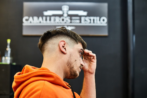 Barberia Caballeros Con Estilo