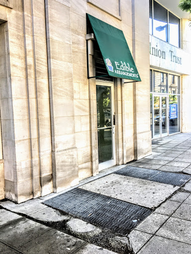 Edible Arrangements, 300 Main St, Stamford, CT 06901, USA, 