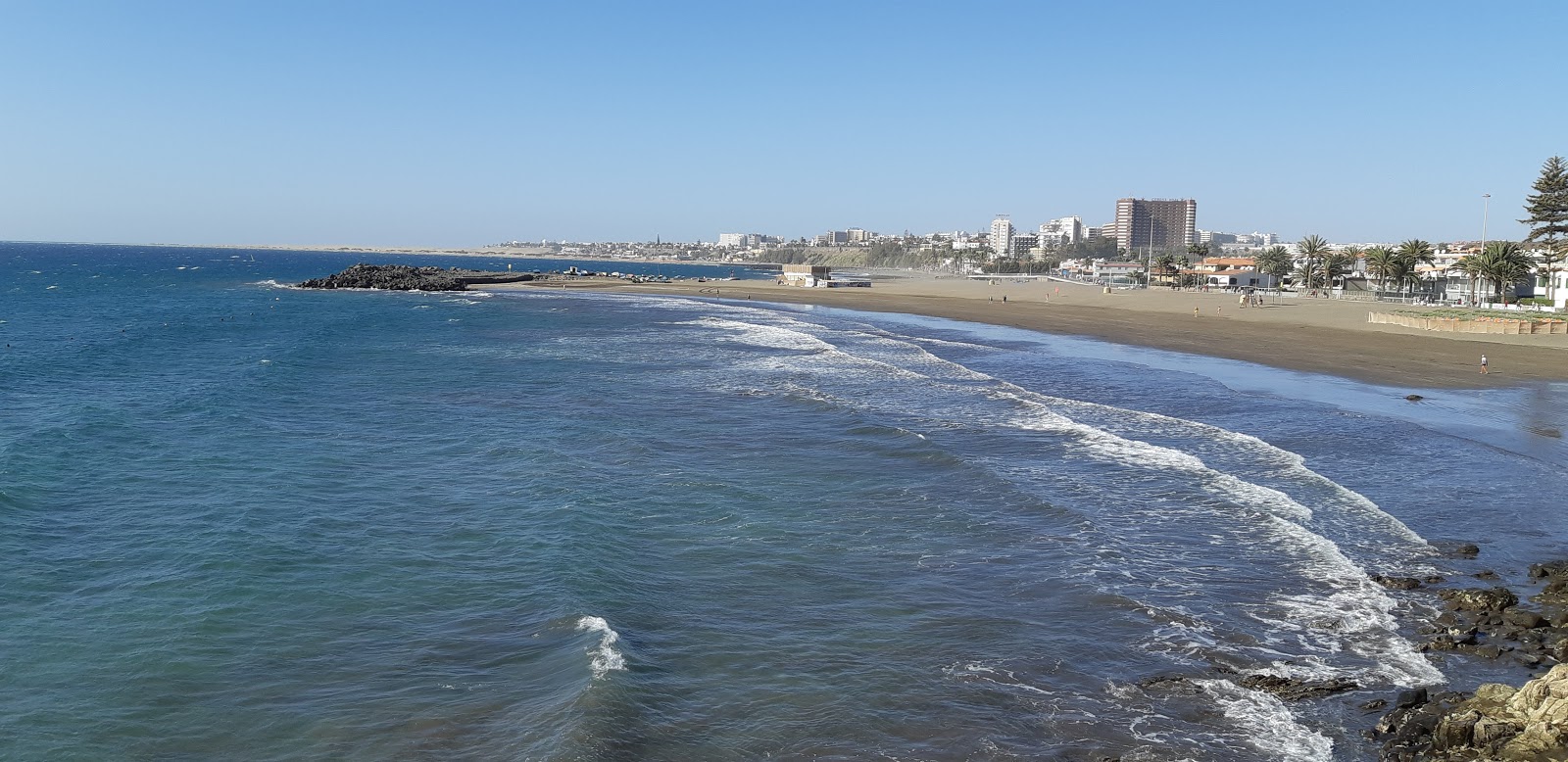 Foto af Playa de las Burras faciliteter område