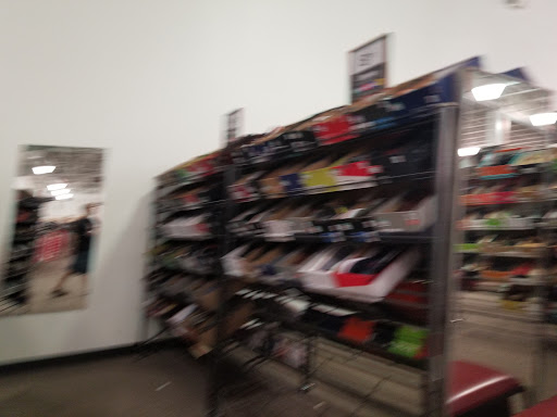 Shoe Store «DSW Designer Shoe Warehouse», reviews and photos, 2201 S Interstate 35 E, Denton, TX 76205, USA