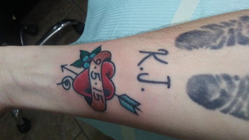 Tattoo Shop «The Rusty Needle Tattoo», reviews and photos, 1270 Harkrider St, Conway, AR 72032, USA