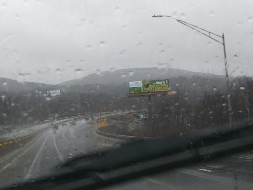 Shopping Mall «Keyser Oak Shopping Center», reviews and photos, 1790 N Keyser Ave, Scranton, PA 18508, USA