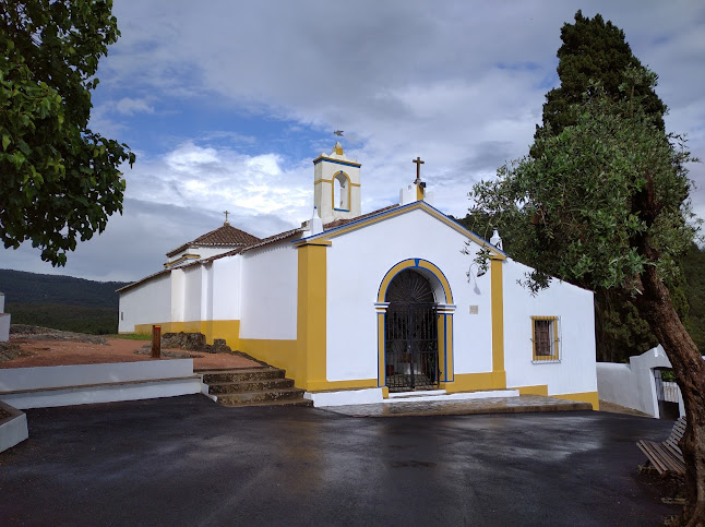 Igreja Matriz de Aldeia da Serra/Ermida de Nossa Senhora do Monte da Virgem