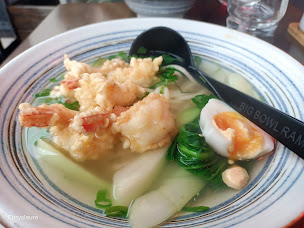 Photo n°74 de Big Bowl Ramen à Montreuil ()