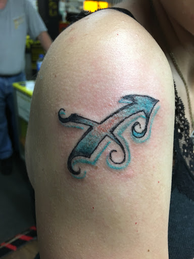 Tattoo Shop «231 Tattoos & Piercing Panama City Florida», reviews and photos, 2411 US-231, Panama City, FL 32405, USA