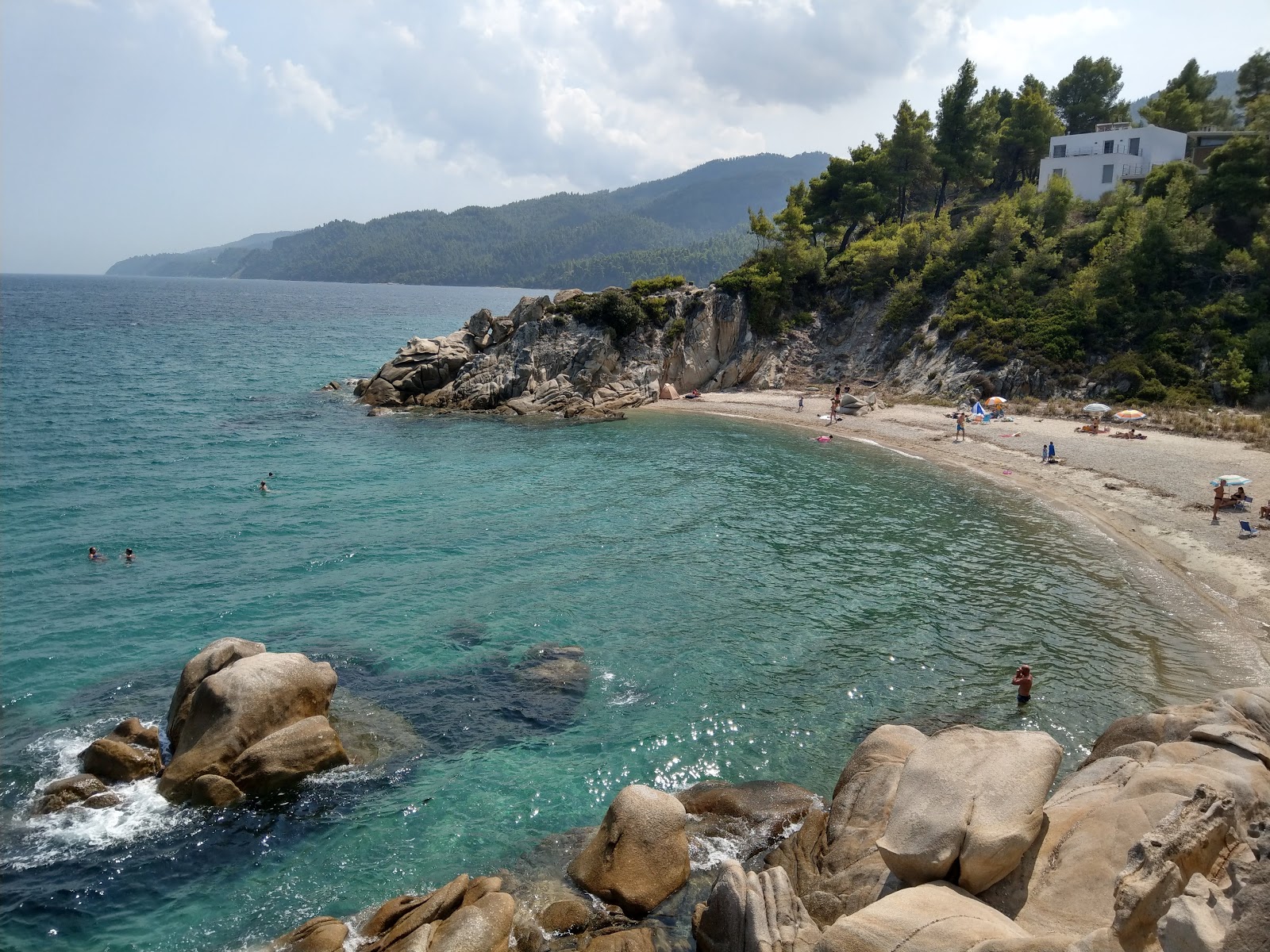 Fava beach II'in fotoğrafı parlak kum yüzey ile