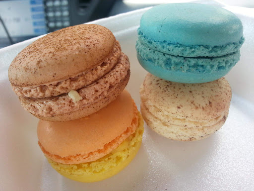 Restaurant «La Baguette French Bread and Pastry Shop», reviews and photos, 3088 Poplar Ave, Memphis, TN 38111, USA