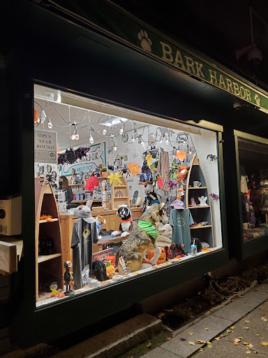 Pet Supply Store «Bark Harbor», reviews and photos, 150 Main St # 3, Bar Harbor, ME 04609, USA