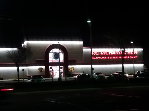 Appliance Store «P.C. Richard & Son», reviews and photos, 4067 Jericho Turnpike, East Northport, NY 11731, USA