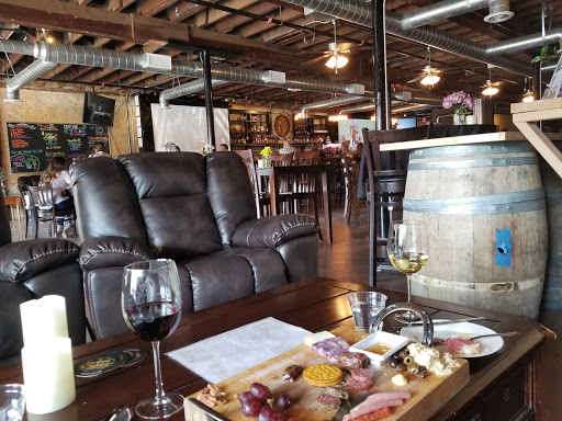 Winery «Sloan & Williams Winery», reviews and photos, 401 S Main St, Grapevine, TX 76051, USA