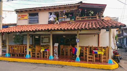 El Arriero Paisa Buga - Basílica de Buga, Cl. 4 #17-35, Guadalajara de Buga, Valle del Cauca, Colombia