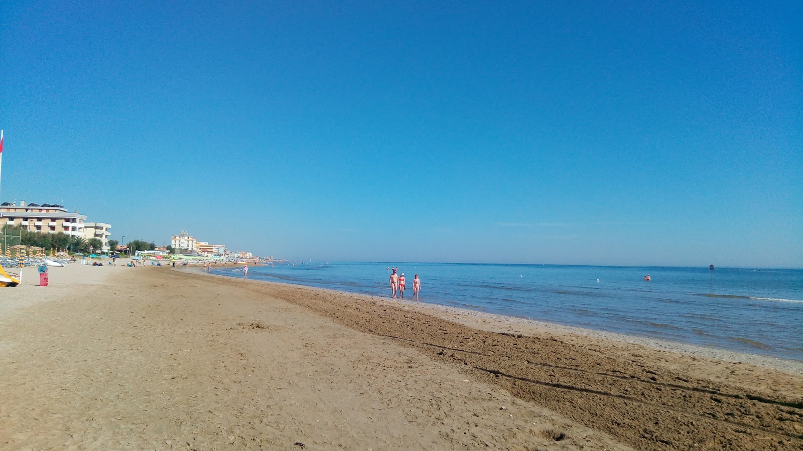 Fotografija Marotta beach z dolga ravna obala