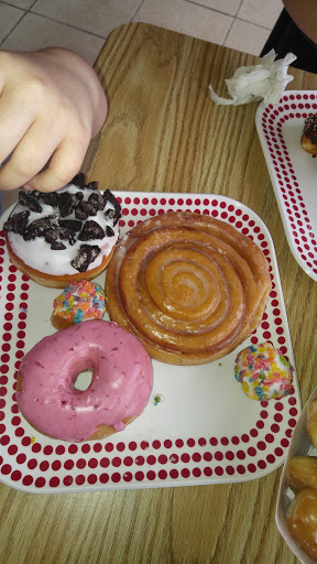 Donut Shop «Family Donuts», reviews and photos, 9250 Cockerham Rd, Denham Springs, LA 70726, USA