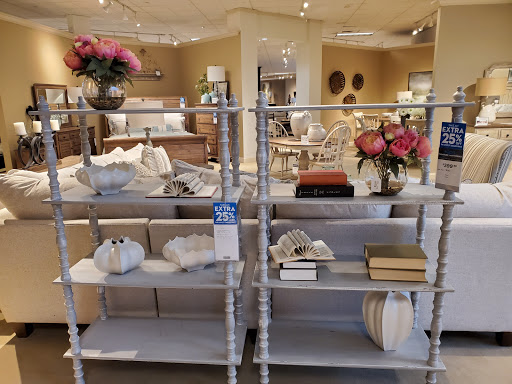 Furniture Store «Star Furniture», reviews and photos, 14051 I-35, Pflugerville, TX 78660, USA