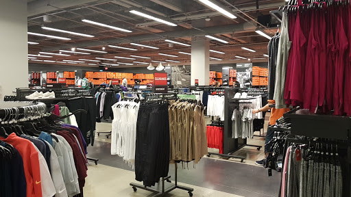 Sportswear Store «Nike Factory Store», reviews and photos, 300 Artisan Way, Somerville, MA 02145, USA