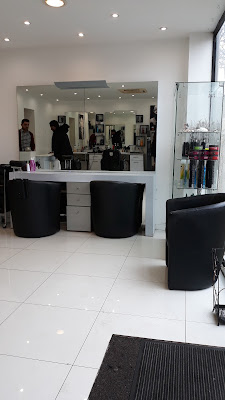 Miracle Coiffure Mixte à Tremblay-en-France