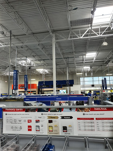 Electronics Store «Best Buy», reviews and photos, 19000 Limestone Commercial Dr, Pflugerville, TX 78660, USA