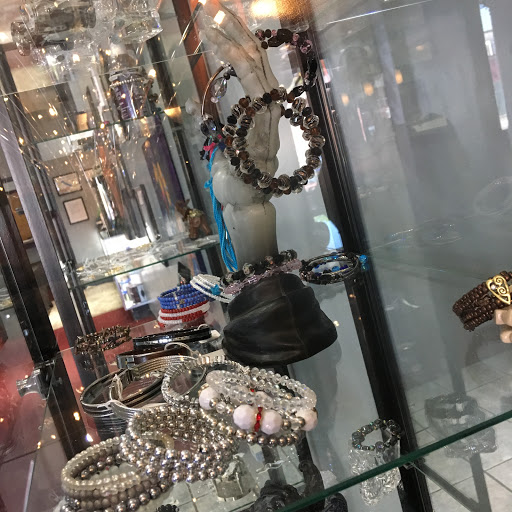 Tattoo Shop «Visual Expressions LLC Tattos and Piercing», reviews and photos, 775 Silver Ln, East Hartford, CT 06118, USA