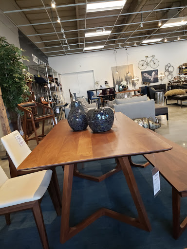 Rustic furniture store Fresno