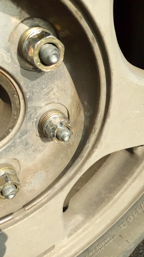 Tire Shop «Discount Tire Store - Lubbock, TX», reviews and photos, 1702 Avenue Q, Lubbock, TX 79401, USA