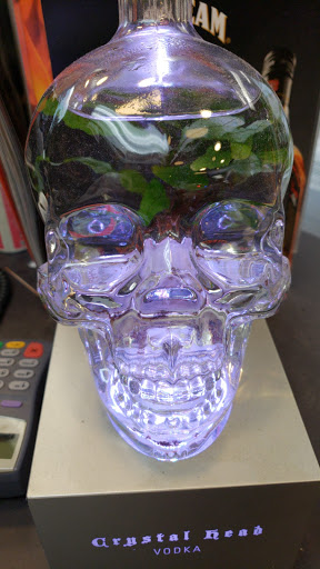 Tropical Fish Store «Emmons Tropical Fish & Ponds», reviews and photos, 1612 Hopmeadow St, Simsbury, CT 06070, USA