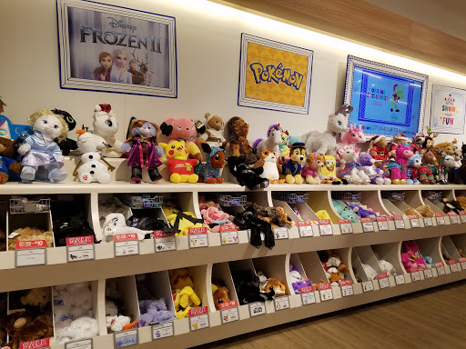 Toy Store «Build-A-Bear Workshop», reviews and photos, 4130 Summit Plaza Dr, Louisville, KY 40241, USA