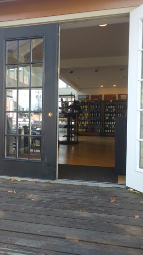 Distillery «Dark Island Spirits», reviews and photos, 42 Church St, Alexandria Bay, NY 13607, USA